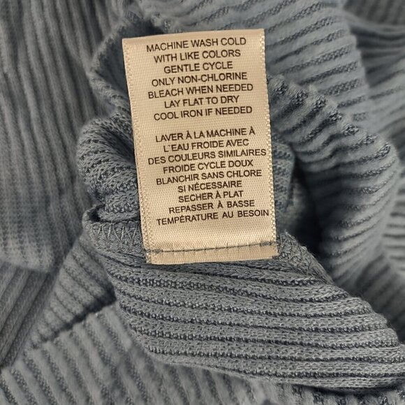 Love, Fire Women's Faded Blue Denim Sleepwear Long Sleeve Top Size 3X (NWT) - Picture 14 of 14